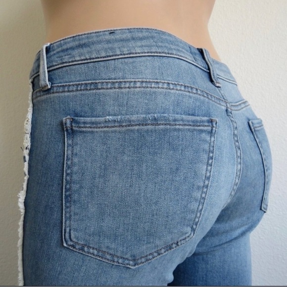 KUT from the KLOTH Jeans Women DISTRESSED Kelsey FAB AB Ankle FLARE Plus Size 16 - Picture 1 of 5